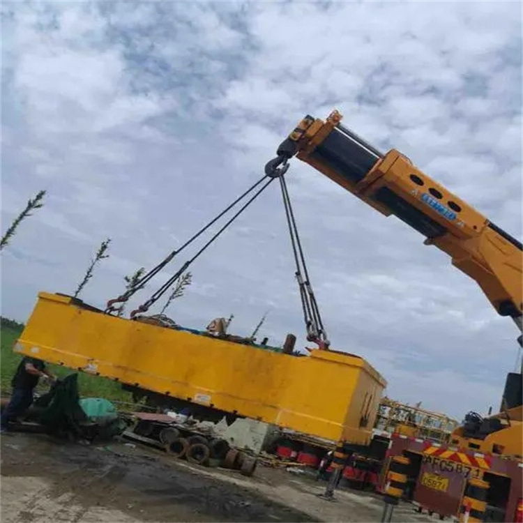 零陵吊车吊集装箱需要多少钱